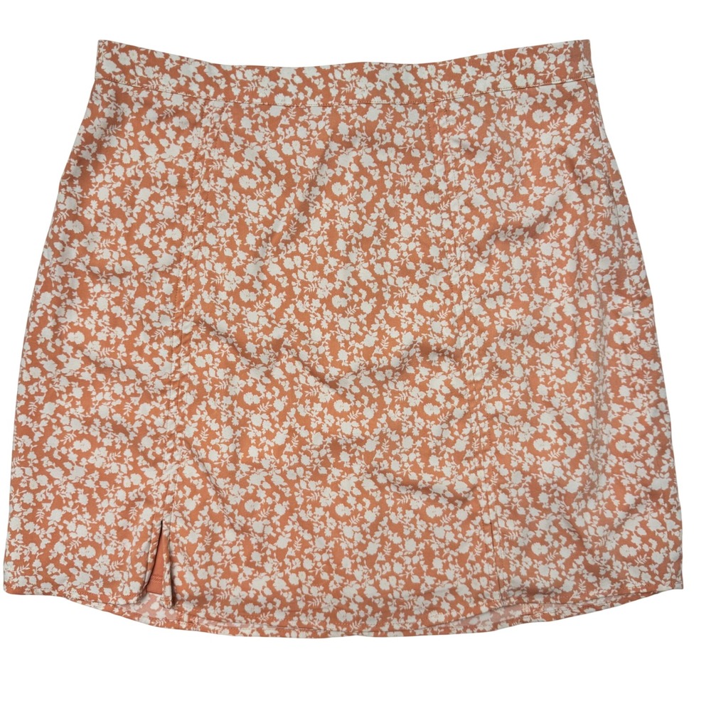 AND NOW THIS Mini Skirt Medium Peach White Floral Cottagecore‎ Romantic